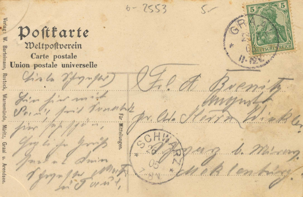 Eine alte deutsche Postkarte vom 6-2553, die den Text 'Wehrmacht' und ein Bild eines Mannes zeigt, in sehr gutem Zustand mit einem angehefteten Stempel.