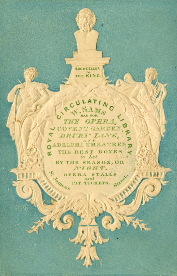 Altes Buch mit blauem Einband und weißer Skulptur, mit Text "Circulating W.S. Sams for the Royal Opera, Covent Garden, Drury Lane, and the Best Boxes by the Season, or by the Night".
