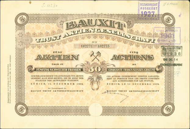 Altes deutsches Banknotenbild mit einem Mannporträt, "Bauxit Trust Aktiengesellschaft"-Text, schwarzem Hintergrund und einem Stempel auf der rechten Seite.