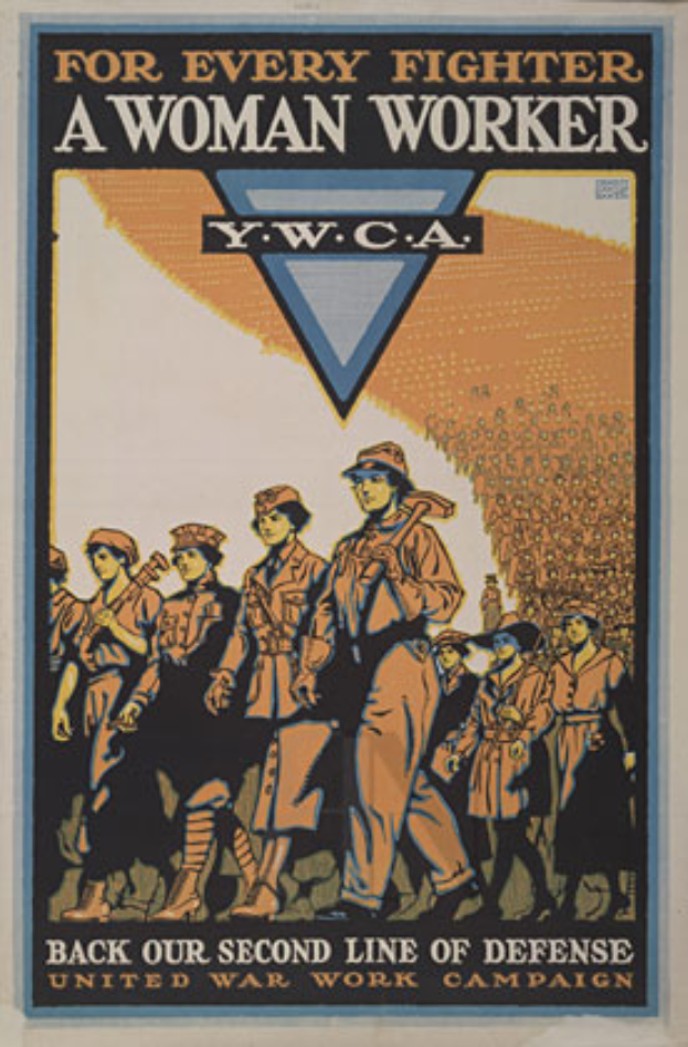 Ein Plakat an einer Wand, das eine Reihe marschierender Menschen zeigt, mit der Aufschrift "Für jeden Kämpfer eine Frauenarbeiterin" darüber, ehrt Frauen, die während des Zweiten Weltkriegs in der US-Armee dienten.