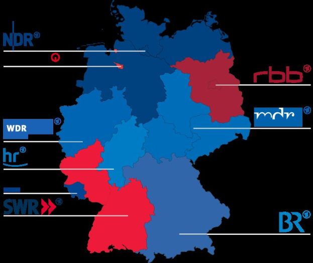 Karte von Deutschland, die die Ergebnisse der Wahl von 2016 nach Bundesländern zeigt, wobei die Bundesländer rot und blau markiert sind und Text die Namen der Kandidaten und das Datum der Wahl bereitstellt.
