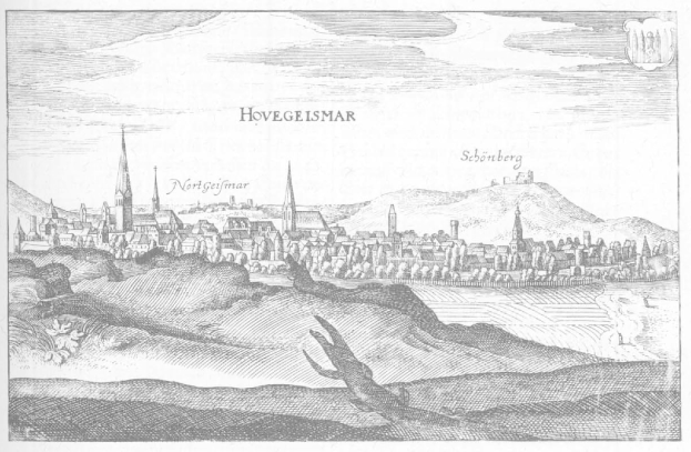 Schwarze und weiße Zeichnung von Hovegismar, Deutschland, mit einer Stadtlandschaft und Bergen im Hintergrund, begleitet von Text.